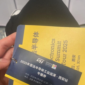请输入相册名称