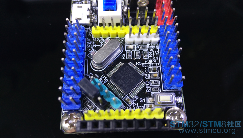 STM32F103C8T6ç³»ç»æ¿æ­£2.png