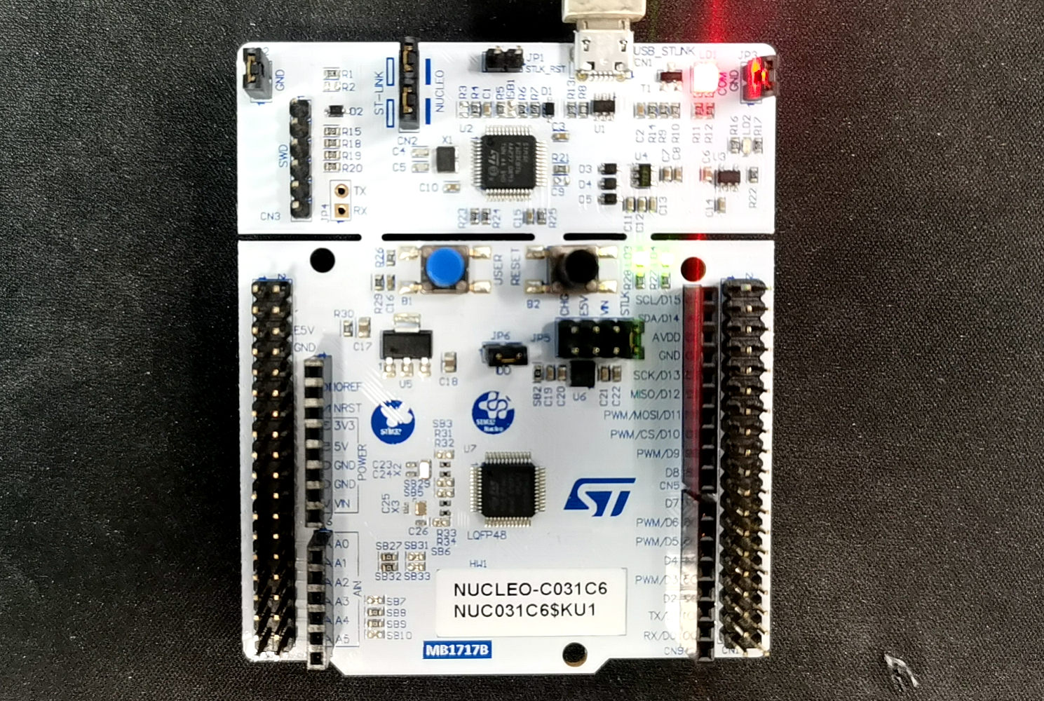 【STM32C0评测】1、开箱、环境搭建、按键点灯